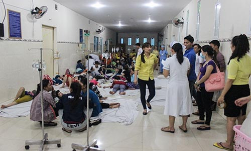 Dien bien moi vu hang tram cong nhan ngo doc o Binh Duong