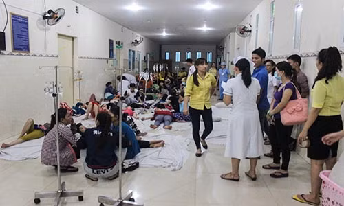 Dien bien moi vu hang tram cong nhan ngo doc o Binh Duong