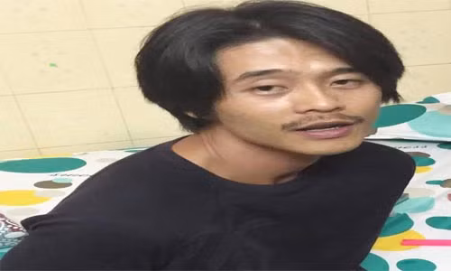 Ga trai dong tinh ru ban tinh vao khach san “may mua” roi trom