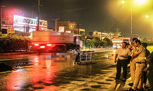 O to tong chet 2 nguoi, tai xe nhan ga bo chay thuc mang-Hinh-2