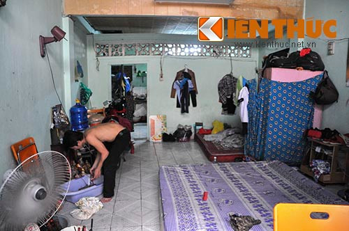 Chi Hong “ve chai” duoc doi 1 trieu Yen tien rach