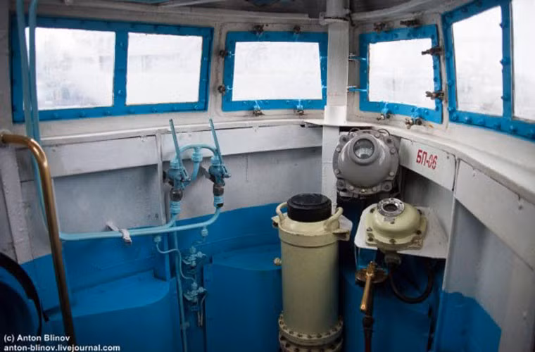 Đài chỉ huy tàu ngầm tấn công Zaporizhzhia. Video Lính Ukraine tại Crime đứng về phía lực lượng thân Nga - Nguồn: VTC14