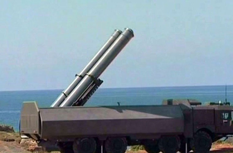 Loại tên lửa này hiện chủ yếu được triển khai trên bộ, trong thành phần các tổ hợp tên lửa phòng thủ bờ biển K-300P Bastion-P, đã được Nga xuất khẩu cho Syria và Việt Nam.