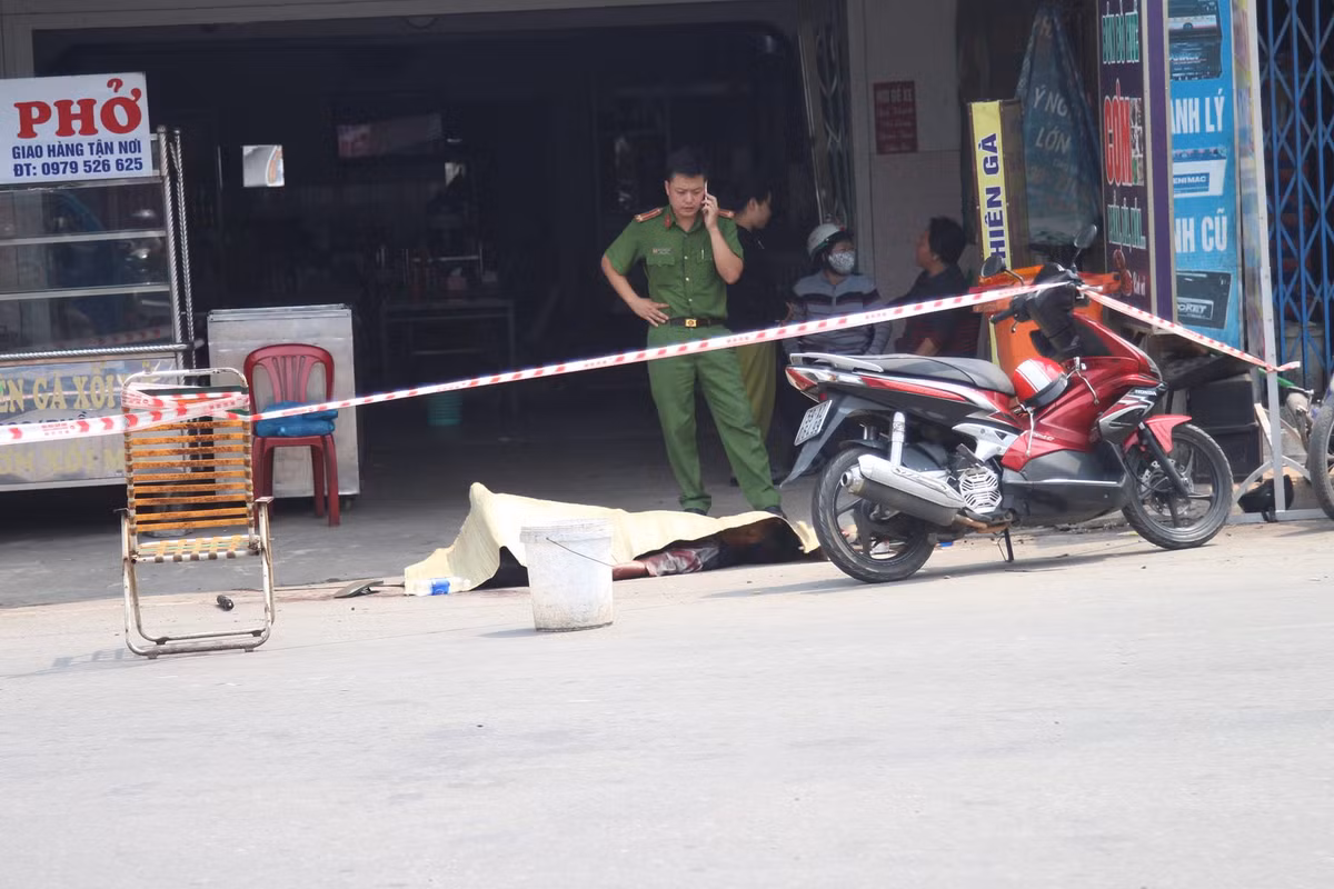 Hiện trường vụ án mạng.