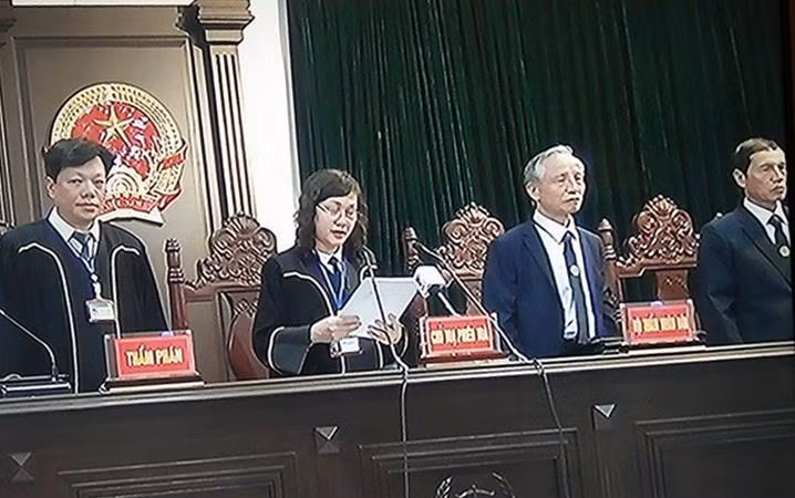 Ong Dinh La Thang bi tuyen phat 18 nam tu, phai boi thuong 600 ty