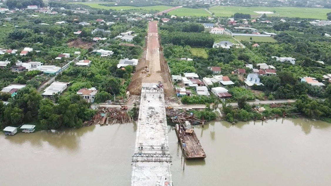 View - Đồng Nai: Nhiều nhà xưởng xây dựng trên đất lúa tại Thiện Tân? | Báo Tri thức và Cuộc sống - TIN TỨC PHỔ BIẾN KIẾN THỨC 24H