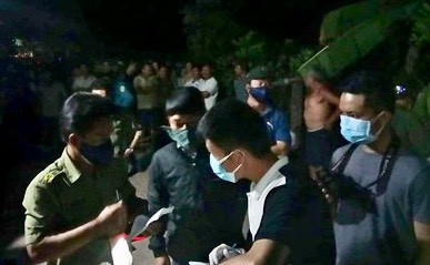 Xac dinh ban dau ve tung tich 2 thi the vui trong thung be tong-Hinh-3