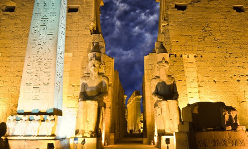 Am anh nhung chuyen ma co tu ngan nam truoc