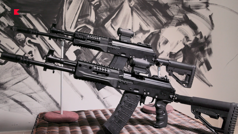 Nhìn chung việc Bộ Quốc phòng Nga đồng ý cho Kalashnikov xuất khẩu AK-12 trước khi được trang bị cho Quân đội Nga cũng là một cách để thử nghiệm mẫu súng này theo chiều hướng khách quan nhất, mặt khác với việc thử nghiệm AK-12 ở địa hình đầy cát và khắc nghiệt như ở Trung Đông cũng là cách tốt nhất để khẩu súng này chứng minh được độ tin cậy của mình. Nguồn ảnh: Kalashnikov.