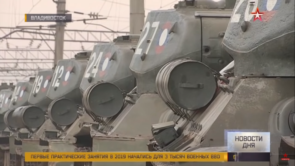 Và cũng rất có thể đây cũng là thời điểm Lào bắt đầu chuyển giao T-34 cho Nga, vì trước đó trong giữa tháng 12 kênh truyền hình Zvezda vẫn còn đăng tải hình ảnh T-34 hoạt động tại Lào. Nguồn ảnh: Zvezda.