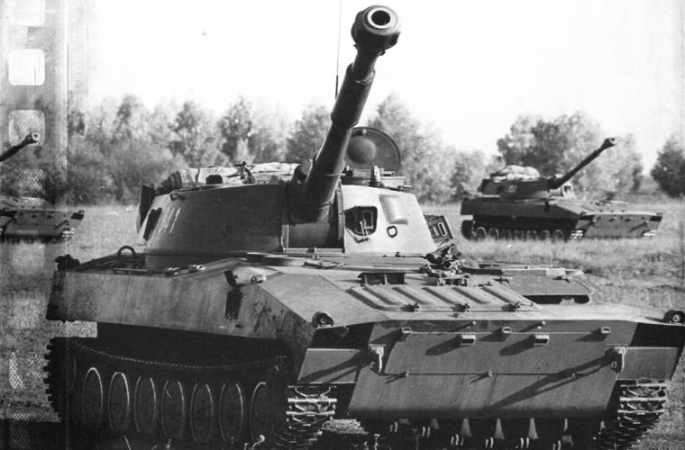 Dựa trên các mốc thời gian ông Putin hoạt động trong ngành tình báo Liên Xô, nhiều khả năng nhà lãnh đạo của nước Nga làm chỉ huy một tổ hợp pháo tự hành trong giữa những năm 1970. Và ở thời điểm đó Quân đội Liên Xô có một mẫu pháo tự hành có cỡ nòng 122mm. Nguồn ảnh: oruzhie.info.