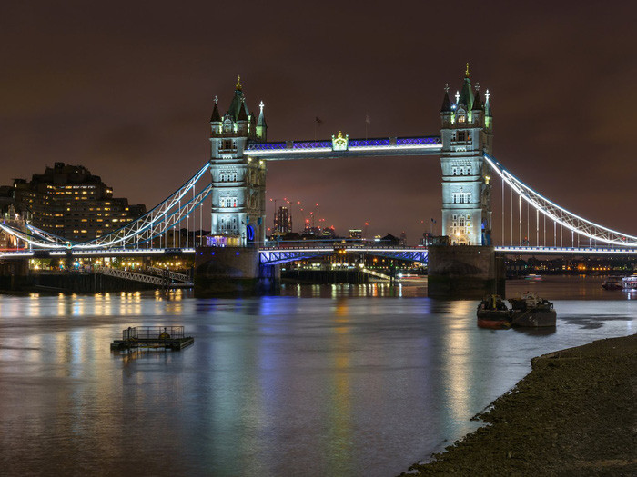 9. Anh - Điểm số: 71,44