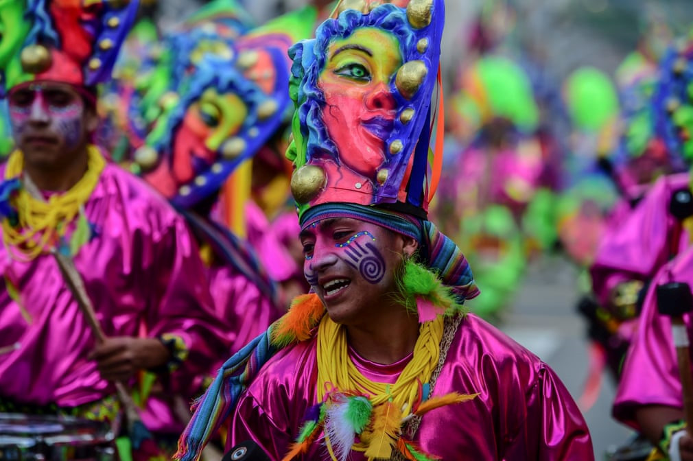 Ngày cuối cùng là lễ kết thúc sự kiện với nhiều món ăn truyền thống của địa phương và khu vực được bày bán. Ngoài việc tôn vinh nguồn gốc, truyền thống của tổ tiên người da đen, qua quá trình phát triển, sự kiện còn là dịp người dân bản địa tôn thờ Mặt Trăng, Mặt Trời vào mùa thu hoạch, hy vọng mùa màng bội thu.