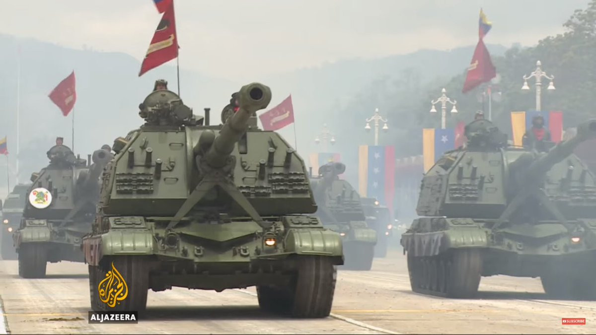 Pháo tự hành Msta-S được Quân đội Venezuela mua về dưới thời cố Tổng thống Hugo Chavez, cùng với hợp đồng các xe tăng chiến đấu chủ lực T-72 và xe chiến đấu bộ binh BMP-3. Đây được xem là bộ ba vũ khí mạnh nhất của lực lượng tăng thiết giáp Venezuela. Nguồn ảnh: Twitter.