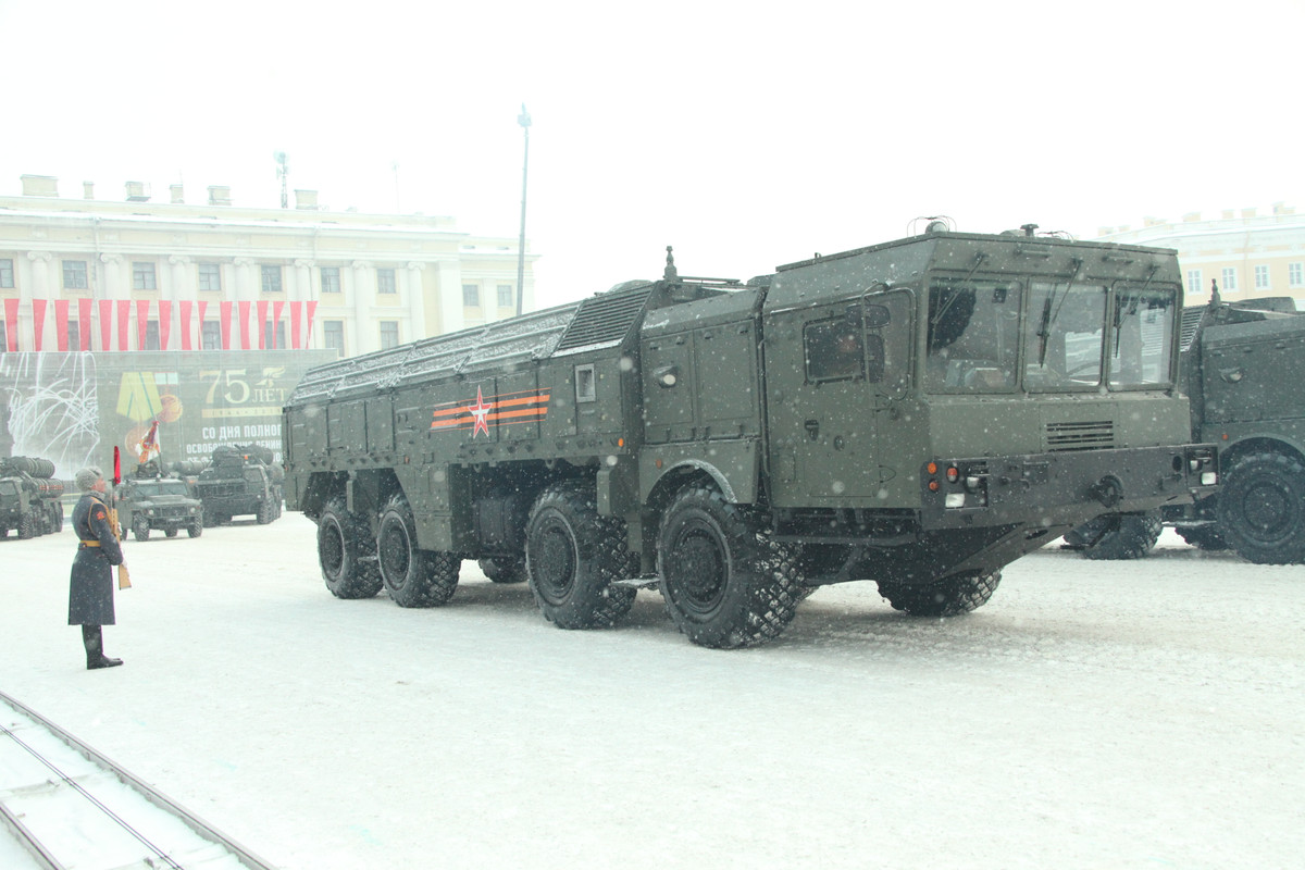 Tổ hợp tên lửa đạn đạo chiến thuật 9K720 Iskander, thứ vũ khí khiến Mỹ cáo buộc Nga vi phạm hiệp ước INF. Nguồn ảnh: igps.ru.