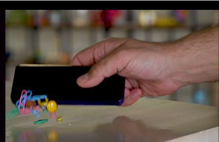 6. Ngoài ra, khi chuyển đổi từ màn hình nhỏ sang màn hình lớn, nội dung màn hình được cập nhật từ trái sang phải nên có độ trễ nhỏ.