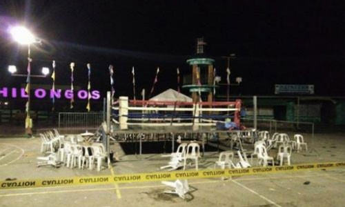 Hiện trường ngổn ngang tại hội trường diễn ra trận đấm bốc. Ảnh interaksyon