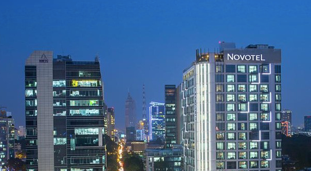 Chu Novotel Saigon Centre lo 369 ty keo von am va ganh hang ngan ty trai phieu-Hinh-2