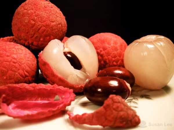 Ngoài ra, hạt vải thiều Lục Ngạn rất nhỏ, vải vị ngọt sắc so với các loại khác trên thị trường.