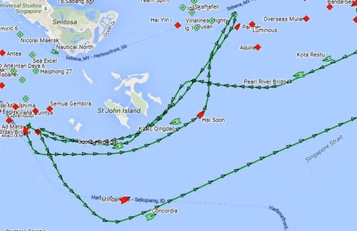 Tau ngam HQ-185 Da Nang dang ve Cam Ranh-Hinh-3