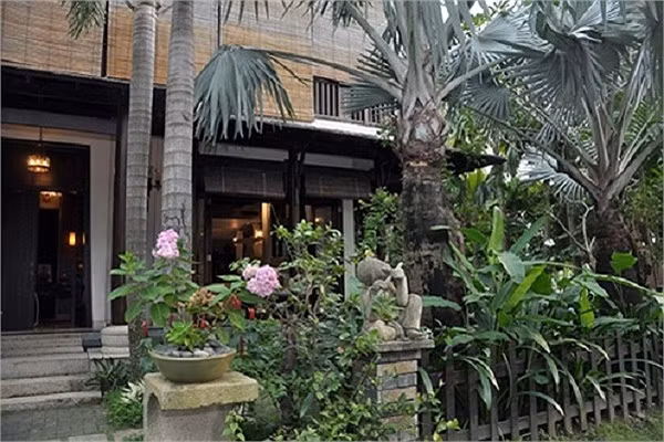 Theo giới chuyên gia, giá trị căn biệt thự lộng lẫy này lên tới 400 tỷ đồng, tương đương 20 triệu USD.