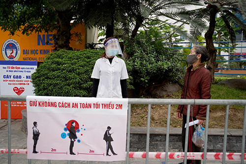 COVID-19: Dung phan mem nhan dien khuon mat cho “cay gao” ho tro nguoi ngheo-Hinh-11