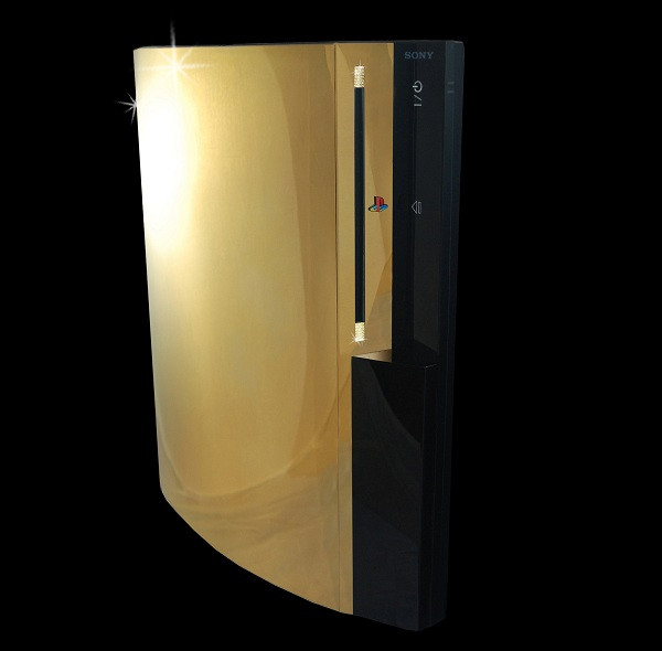 Tác giả của máy chơi game dát vàng và kim cương cho biết, ông đã mất sáu tháng để làm thủ công siêu phẩm này.