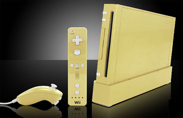 Máy Nintendo Wii Supreme là sản phẩm sáng tạo của Stuart Hughes - nhà thiết kế nổi tiếng với các thiết bị mạ vàng sang chảnh như Apple iPod, Nokia Royal bằng vàng và bạc. Ông tuyên bố đây là chiếc máy chơi game ''độc nhất và đắt nhất hành tinh''.