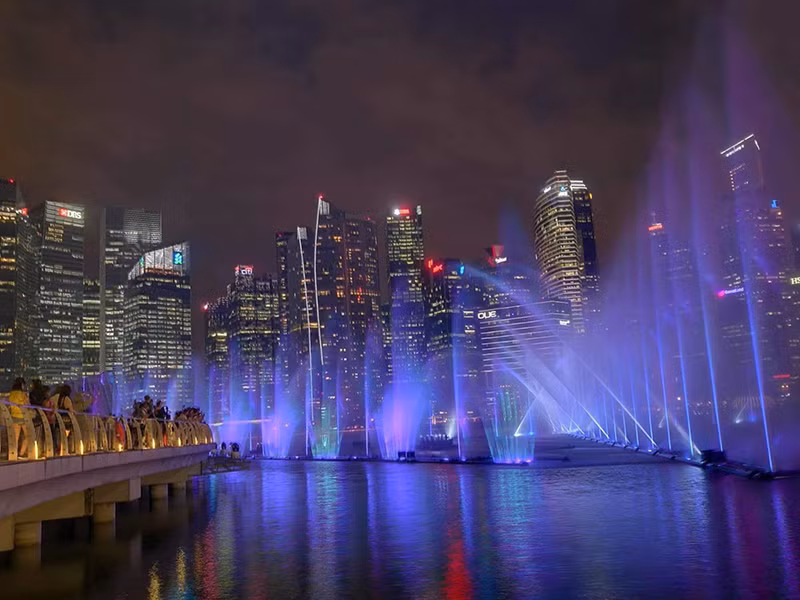 Với sự hợp tác sâu với Leica trong việc tạo ra camera P9, không chỉ ở chứng nhận mà Leica kiểm tra mà còn ở nhiều điểm khác: thuật toán xử lý, màu sắc, chất lượng phần cứng… Đẹp bất ngờ với ảnh chụp đêm từ Huawei P9 già cũ nhưng vẫn chất là cảm nhận của nhiều người dùng với chiếc Huawei P9.