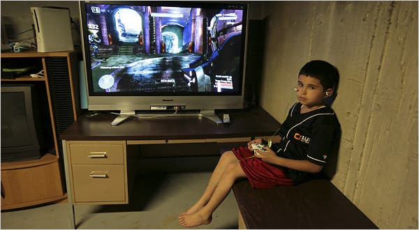 ''Cậu bé thần đồng game'' này cũng trở thành chủ đề của một bộ phim tài liệu về cuộc đời và sự nghiệp của mình, được công chiếu tại Liên hoan phim Latino quốc tế tại New York.