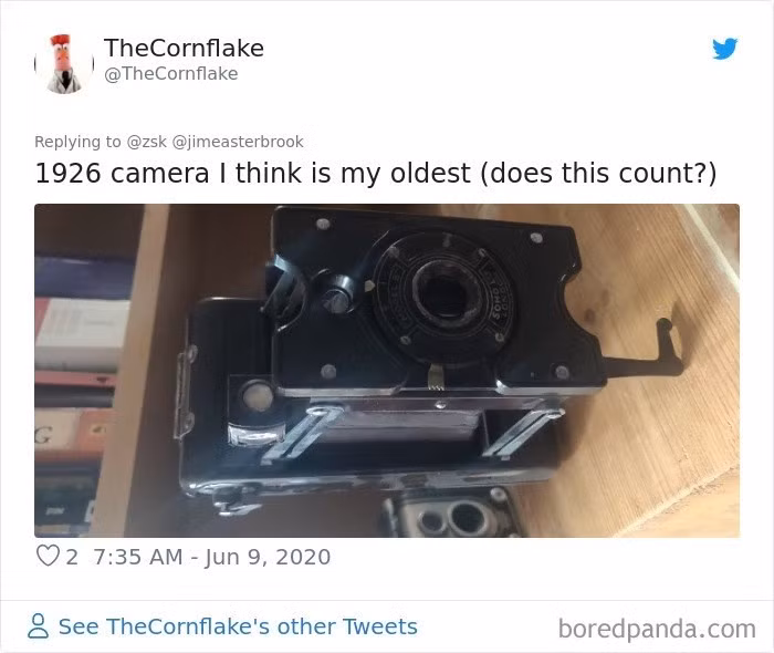 Chiếc máy ảnh phim từ năm 1926 vẫn hoạt động bình thường.