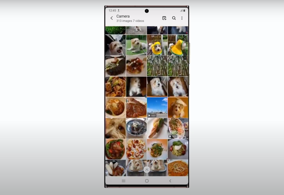 Điện thoại có cảm biến vân tay dưới màn hình, loa. Điện thoại được trang bị viên pin dung lượng 4,500 mAh.