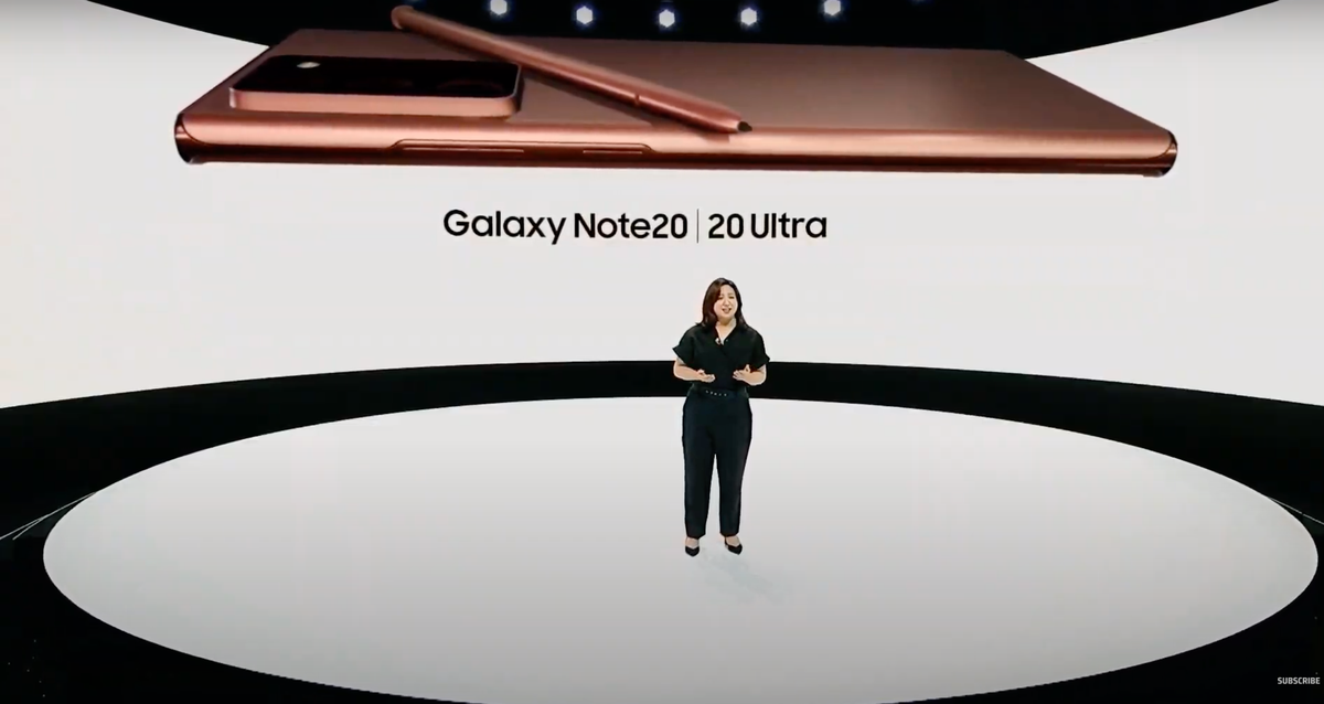 Trong buổi ra mắt, các chuyên gia của Samsung vừa diễn thuyết vừa giả lập các tình huống ngoài đời thực nhưng chưa thực sự mượt mà khiến người xem cảm giác diễn nhiều hơn.