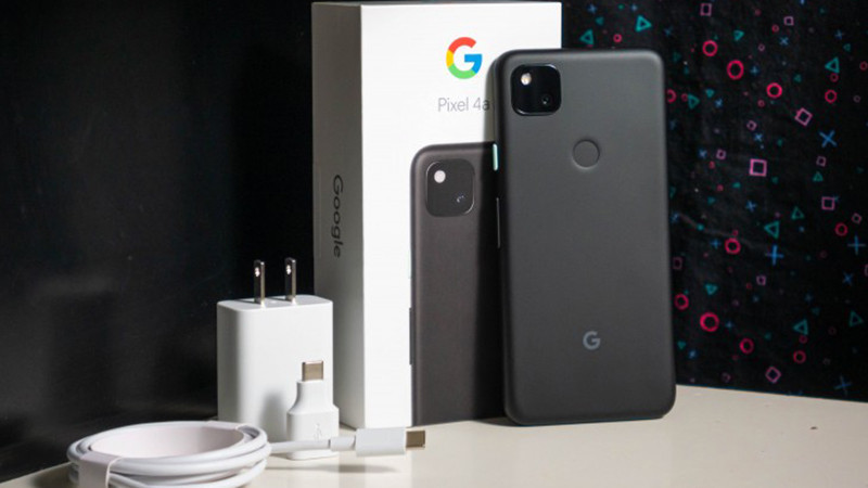 Smartphone kích thước nhỏ tốt nhất: Pixel 4A. Ngày nay, rất khó để tìm thấy một chiếc điện thoại có kích thước nhỏ vừa phải, vì hầu như smartphone ở mọi mức giá đang dần có kích thước lớn hơn. Google đã tìm cách lược bỏ nhiều thứ để mang đến một chiếc điện thoại vừa đủ dùng, hãng đã làm điều đó một cách hoàn hảo đi kèm với một mức giá phải chăng. Pixel 4a là kết quả cho quá trình nghiên cứu đó và là một sự lựa chọn hoàn hảo cho những ai không thích màn hình cỡ lớn.