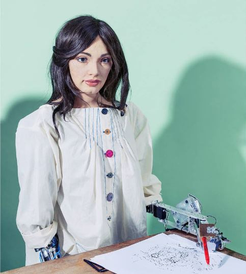 Ai-Da là "nghệ sĩ robot siêu thực AI" đầu tiên trên thế giới.