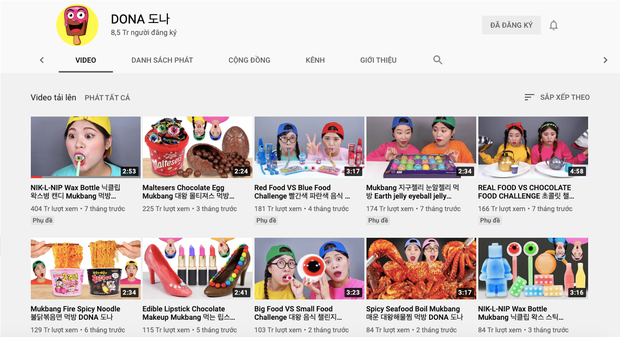 Tuy nhiên, cách sản xuất nội dung của Dona đang trở thành chủ đề gây tranh cãi vì bị người xem phản ánh là quá lố, có những hành vi và biểu cảm “kỳ dị”, với một số người còn gây khó chịu, thậm chí là sợ sệt.