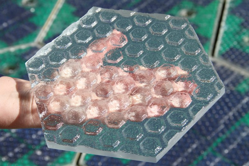 Năng lượng tái tạo hiện đã, đang và sẽ tiếp tục là những nguồn năng lượng cần phát triển trong tương lai ngay với cả những công ty sản xuất điện truyền thống.