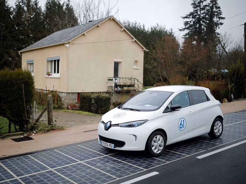 Theo đó, những con đường mặt trời có thể sẽ trở thành nguồn cung cấp năng lượng chính trong tương lai.