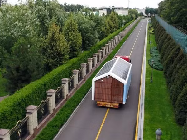 Ngôi nhà thông minh này thậm chí cũng giám sát và điều chỉnh độ ẩm và mức CO2, có thể làm cho môi trường có chất lượng cao hơn cả bên ngoài.