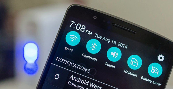 Việc tắt hoàn toàn kết nối Wi-fi khi không sử dụng vừa giúp tăng tốc Internet khi làm việc ở nhà, lại tiết kiệm pin đáng kể cho thiết bị di động của bạn.