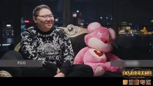 Giữa thị trường streamer ngày càng nhiều người gia nhập ở Trung Quốc, Lưu Mưu trong nhiều năm vẫn giữ được danh tiếng và chứng minh năng lực khi thu về khối tài sản giàu sụ.