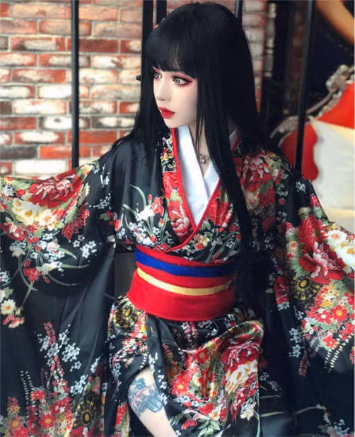 Chính vì thế, 9X còn được biết đến trên các diễn đàn với biệt danh "búp bê sống".