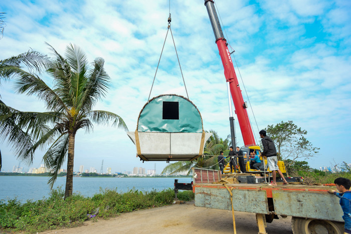 Vỏ được bọc lớp lưới thép và trát bằng vữa xi măng chống thấm mác 150. Một căn nhà cơ bản sẽ được tạo thành từ 4 module và có diện tích khoảng 16m2.