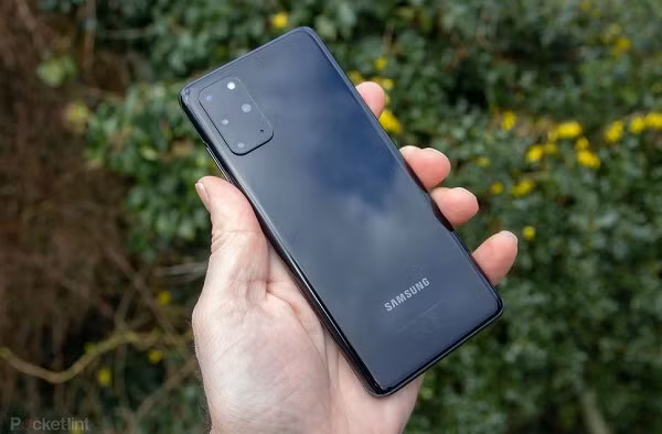 Tuy nhiên kết quả chỉ xuất sắc khi người dùng điều chỉnh tốc độ làm tươi của điện thoại ở mức 60Hz. Nếu chọn tốc độ làm tươi mượt hơn ở mức 120Hz thì tuổi thọ pin giảm mạnh.