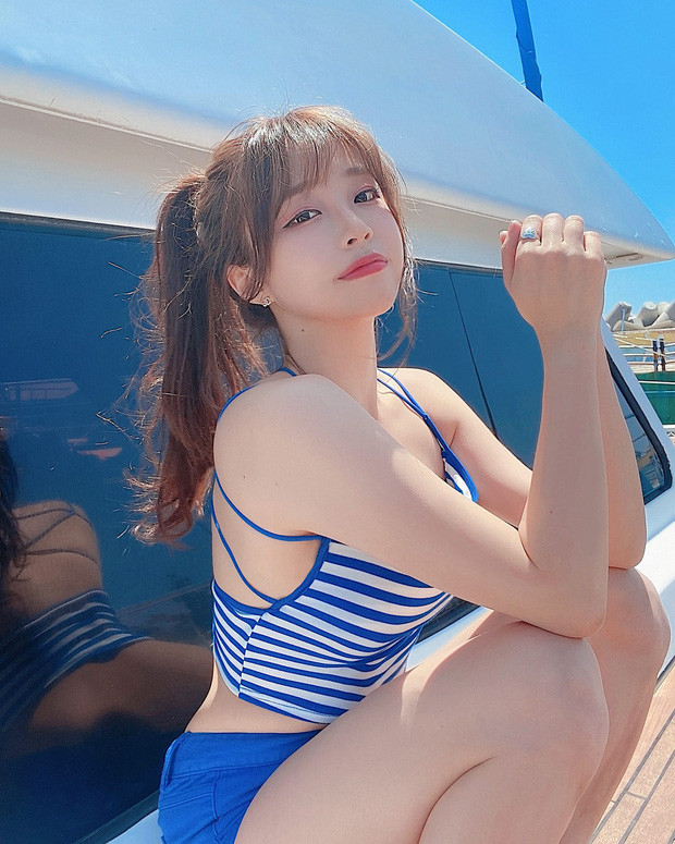 Coco (Kim Ah Young) là streamer rất nổi tiếng ở Hàn Quốc với gần 2 triệu lượt theo dõi trên MXH.