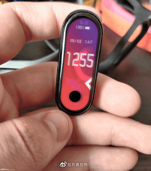 Mi Band 5 có thể sẽ được trang bị camera selfie, NFC Mi Band 5 co the se duoc trang bi camera selfie, NFC