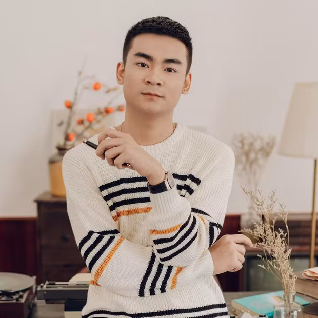 Dù có không ít ý kiến hoài nghi khi chỉ trong thời gian ngắn làm streamer, nhưng Quang Cuốn vẫn khẳng định tất cả nhờ vào những giờ phút làm việc không mệt mỏi và đầy nhiệt huyết của mình.