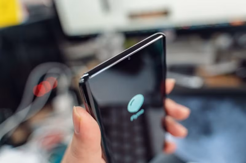 Meizu Zero có một camera selfie 20 megapixel được đặt lên phần trán và các loa thoại sẽ không xuất hiện.