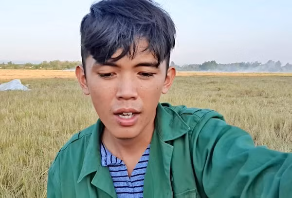 Tháng 4 vừa qua, Sang Vlog, hay còn được nhiều người nhắc đến với cái tên Youtuber nghèo nhất Việt Nam vừa trải qua một biến cố khá lớn. Anh bị cơ quan chức năng triệu tập, có nguy cơ bị YouTube xoá sổ kênh vì nội dung một số video không phù hợp.