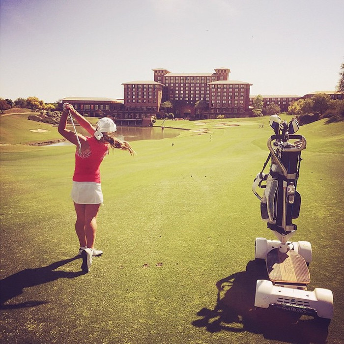 Tài năng của Chelsea cũng thu hút như chính ngoại hình của cô.